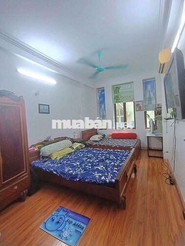 Bán nhà phố Tô Hiệu 42m, 5 tầng,oto đỗ , 10m ra mặt phố,