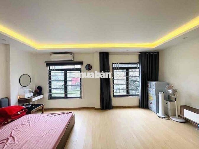 Siêu hot! 7 tỷ sở hữu ngay 45m2x5 tầng có thang máy trung tâm Hà Trì