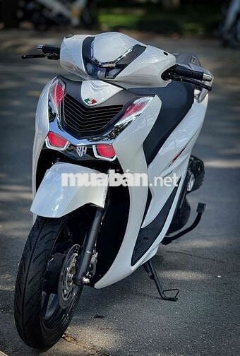 Sh 160 Abs 2024 2000km Trắng siêu lướt