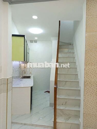 Bán nhà Quận 6 Hậu Giang ngay Chợ Bình Tây 33m2 3PN