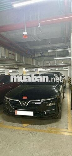 VinFast Lux A2.0 2020 Premium 2.0 AT - 72000 km