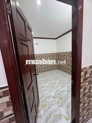 Cho thuê nhà nguyên căn mới đẹp đường XVNT Quận BT
