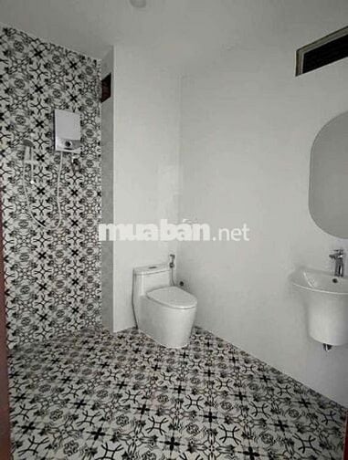 Nhà 1 Trệt 3 Lầu 5PN 4x18m Mặt Tiền Đường Số KDC Phạm Hữu Lầu