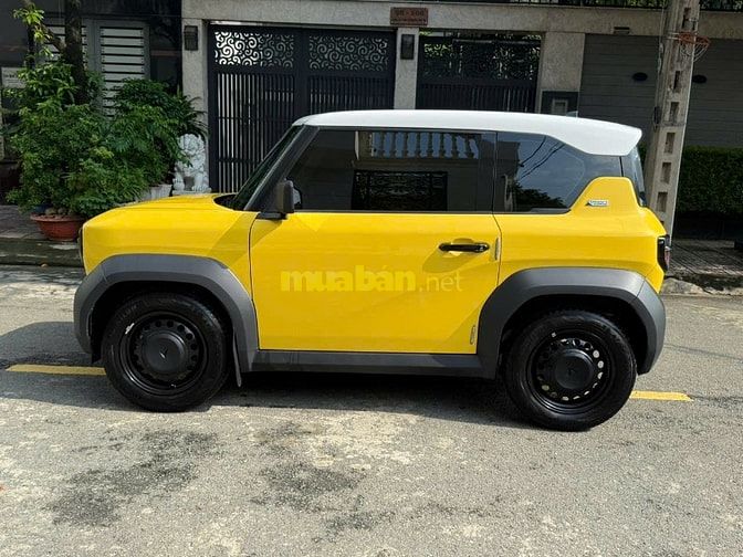 Vinfast VF3 2024 Vàng Pin Thuê lên cam lùi xe đẹp như mới 