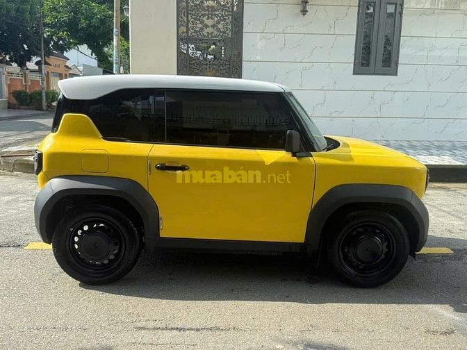 Vinfast VF3 2024 Vàng Pin Thuê lên cam lùi xe đẹp như mới 