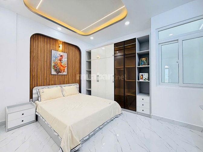 Nhà Nguyễn Trọng Tuyển chỉ nhỉnh 3tỷ đường 6m rộng, sổ hồng riêng
