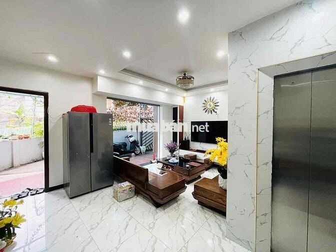 Siêu hot! 7 tỷ sở hữu ngay 45m2x5 tầng có thang máy trung tâm Hà Trì