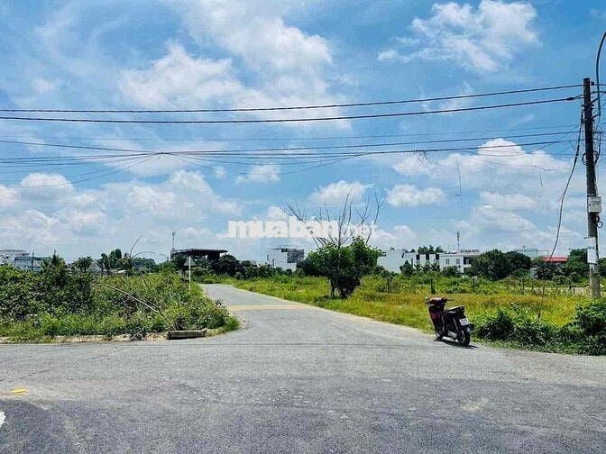 Bán Lô Đất Góc 2 MT Nhựa Lưu Khai Hồng Xã Tân An Hội, TP HCM Giá 570tr