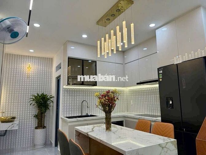 Mặt tiền kinh doanh Lê Đức Thọ, Gò Vấp, 55m2,4 Tầng, Giá 7.7 Tỷ TL