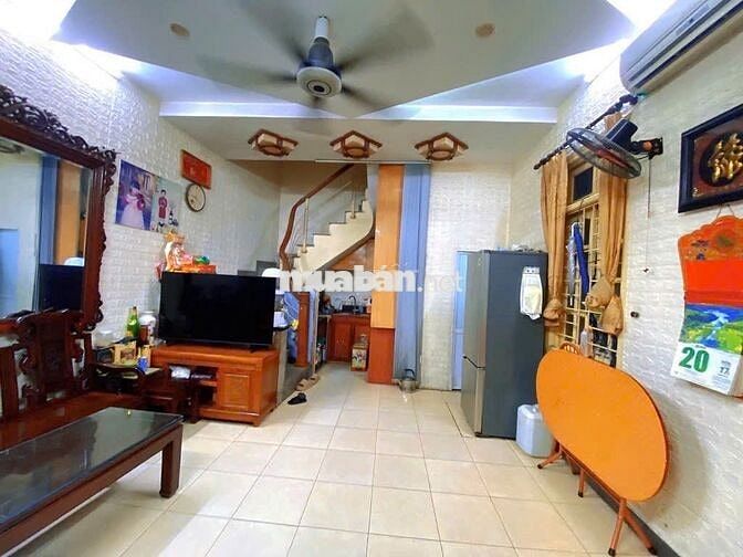 BÁN NHÀ PHÚC TÂN, NHÀ 54 m2, 4 TẦNG, 9.5TỶ