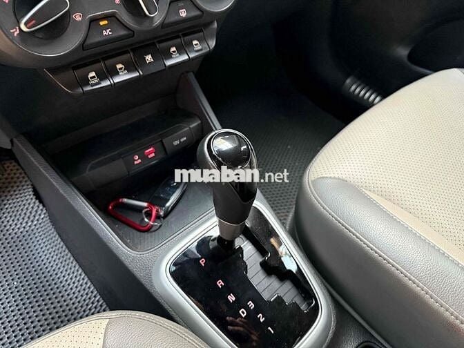 Kia Soluto 2021 1.4 AT Deluxe - 12000 km một chủ