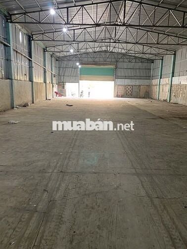 Kho xưởng 396m² Nền sạch, tiện ích đầy đủ, vị trí đắc địa Bình Chánh