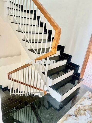 Nhà 3 Lầu XD Đúc Kiên Cố Mới Đẹp Đường HT 05 Phường Hiệp Thành Q12