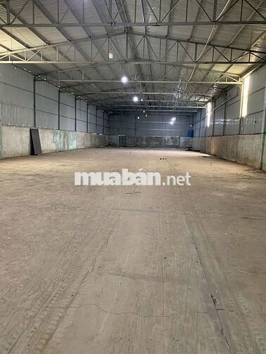 Kho xưởng 396m² Nền sạch, tiện ích đầy đủ, vị trí đắc địa Bình Chánh