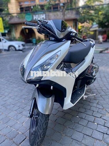 Ab trắng xám xe đẹp nguyên rin