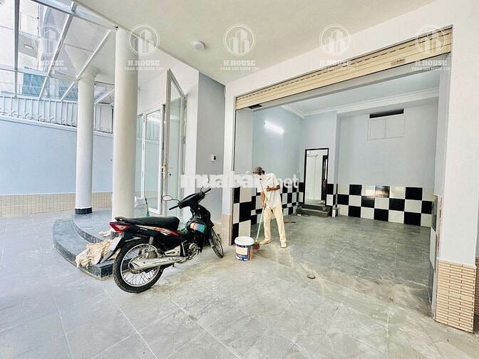 KHU VIP K300 - VILLA CHO THUÊ NGUYỄN BÁ TUYỂN - MỚI - ĐẸP