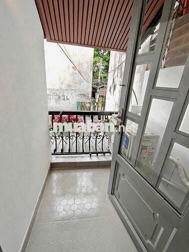 BÁN NHÀ HXH-2tầng,2pn-DTSD:70m2-Đ.NGUYỄN DU-P.7-GÒ VẤP. GIÁ : 3.99 TỶ