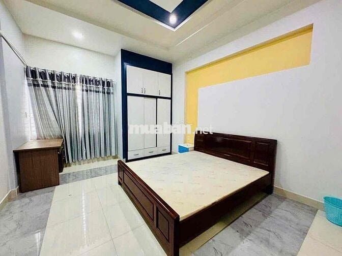 Cho THUÊ biệt thự Ngang 8m trung tâm Biên Hoà gần Cổng 2 240m2 rộng
