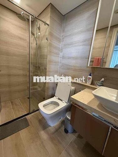 74 m2 Gấp 2pn 2wc full nt chung cư quận 1