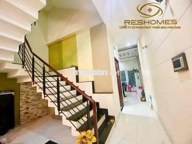 Cho THUÊ nhà nguyên căn 1T2L đầy đủ nội thất ngay Song Ngữ Lạc Hồng