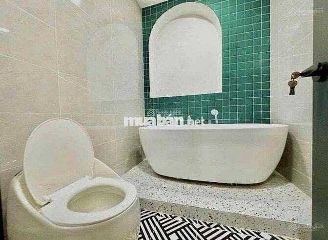 BÁN NHÀ ĐƯỜNG XE HƠI TRẦN THIỆN CHÁNH,P12,QUẬN 10.GIÁ:6Tỷ630/SỔ RIÊNG