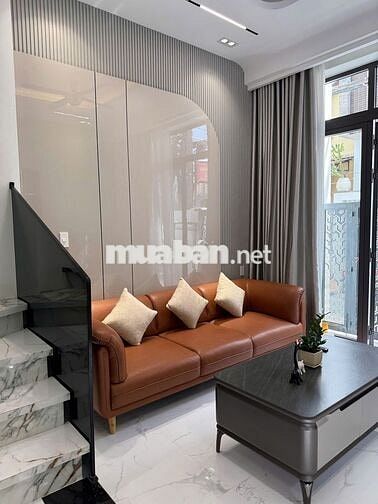 Bán nhà 3 tầng full nội thất, 2 mặt kiệt Nguyễn Văn Linh – TP Đà Nẵng