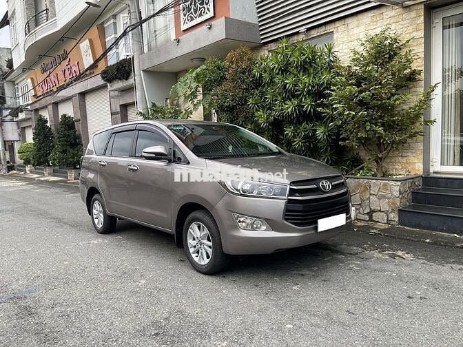 Toyota Innova 2018 2.0E - 120,000 km tuyệt đẹp.
