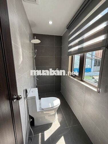 Bán nhà 3 tầng full nội thất, 2 mặt kiệt Nguyễn Văn Linh – TP Đà Nẵng