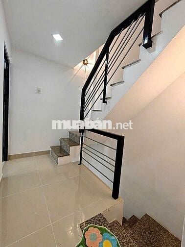 BÁN NHÀ HXH-2tầng,2pn-DTSD:70m2-Đ.NGUYỄN DU-P.7-GÒ VẤP. GIÁ : 3.99 TỶ