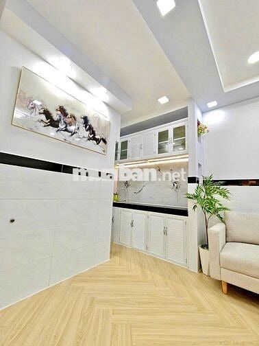 BÁN NHÀ HXH-2tầng,2pn-DTSD:70m2-Đ.NGUYỄN DU-P.7-GÒ VẤP. GIÁ : 3.99 TỶ