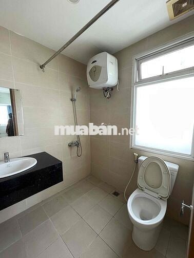 BÁN CĂN HỘ 2PN2WC -71m2 Ở Cao Thắng Q10( Phường Hoà Hưng)  chỉ 3.3tỷ