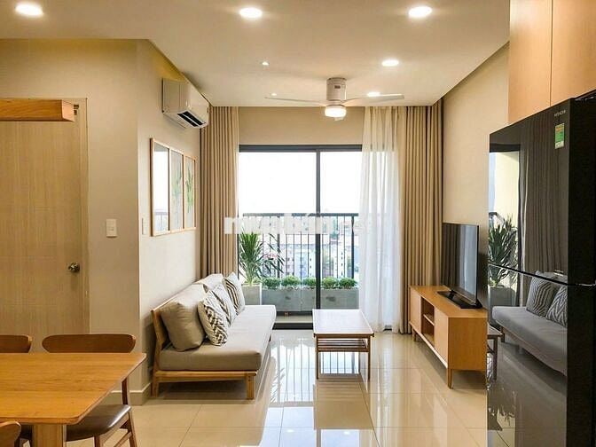 Cho thuê 3PN-2 Ban công,full nội thất đẹp xịn cao cấp, giá 11tr/ tháng