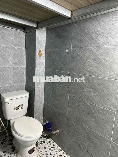 2.900.000 DUPLEX GÁC CAO - SACH SẼ Ở 1 NGƯỜI NGAY BẾN XE MIỀN ĐÔNG