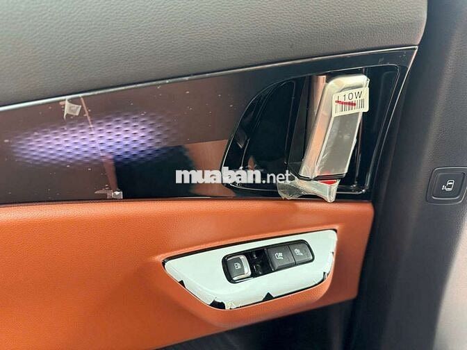 KIA CARNIVAL 2.2D signature 7S - 15000 km