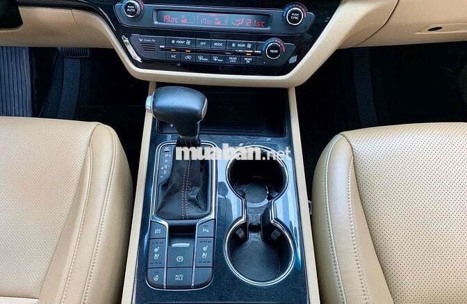 Kia Sedona 2020 Platinium D - 99000 km