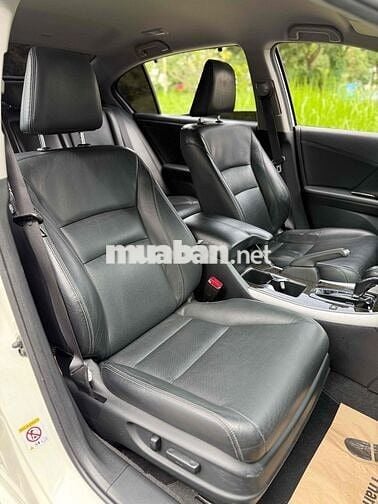 Honda Accord 2015 2.4 AT