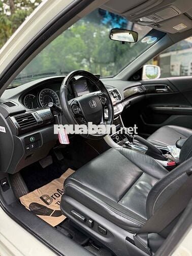 Honda Accord 2015 2.4 AT