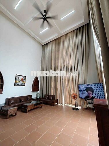 Cho thuê biệt thự sân vườn 500m2 An Thạnh có nội thất