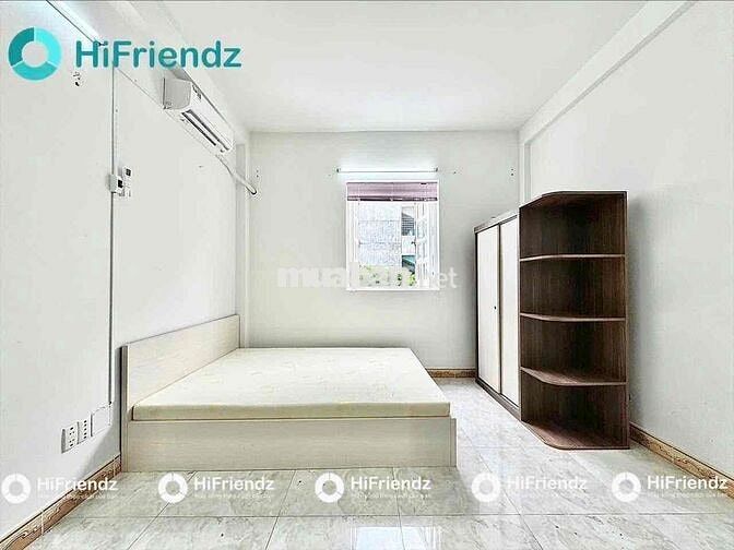 STUDIO FULL NỘI THẤT GIÁ 5X, CÓ CỦA SỔ TRỜI ĐÓN ÁNH SÁNG, GẦN BỜ KÈ Q3