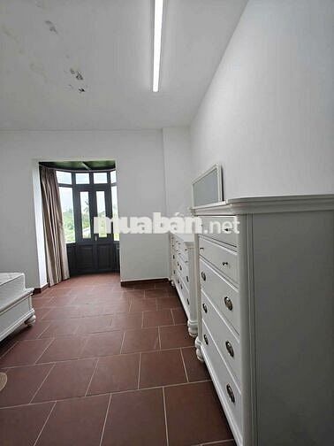 Cho thuê biệt thự sân vườn 500m2 An Thạnh có nội thất