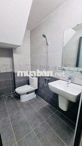 CHO THUÊ NHÀ MỚI ĐẸP VUÔNG VỨC - MẶT TIỀN GIẢI PHÓNG - GIÁ CHỈ 2X