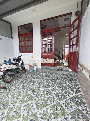 Bán nhà SHR 1lầu 5×17 hẻm 6m oto đậu cửa. Nằm 1/đường 177