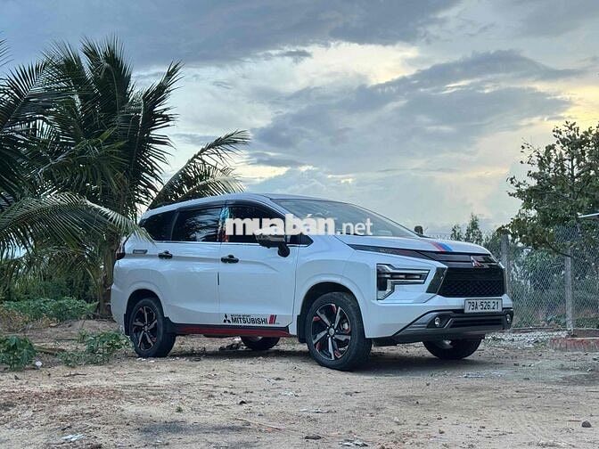 Mitsubishi Xpander 2022 AT Premium - 42000 km