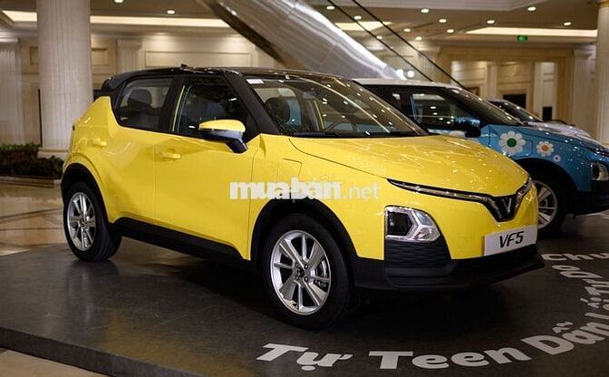 VinFast VF5 Plus 2025  đưa trước 56 triệu nhận xe