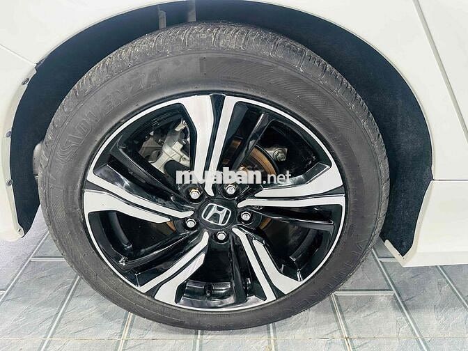 Honda Civic 2017 1.5 Turbo Cửa Sổ Trời