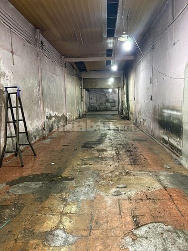 Cho thuê mặt bằng 200m2 làm kho bãi, xưởng, văn phòng
