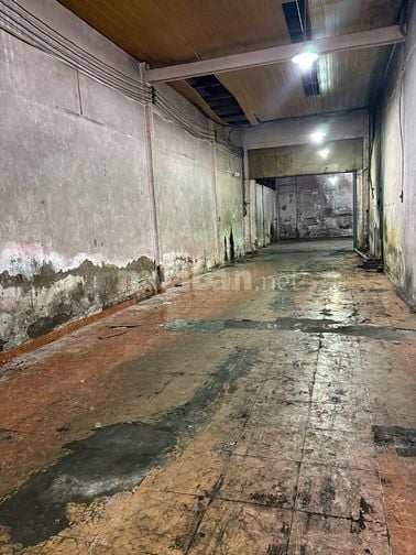 Cho thuê mặt bằng 200m2 làm kho bãi, xưởng, văn phòng