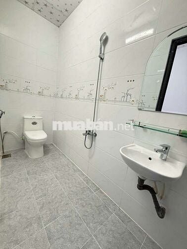 Nhà hẻm xe hơi nguyên căn DƯƠNG QUẢNG HÀM GV 92m2