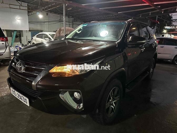 Toyota Fortuner 2017 2.7V 4x2 - 106000 km 599Tr