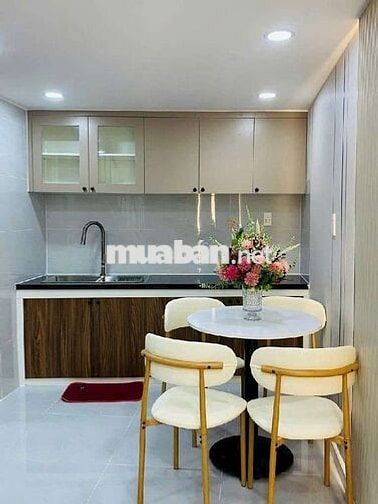NHÀ 2 TẦNG ĐẸP — PHƯỜNG 15 TÂN BÌNH -PHẠM VĂN BẠCH   (2m x 8m)